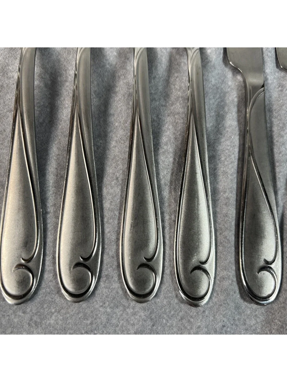 Four Piece Knife And Fork Stainless Steel Swirl Design